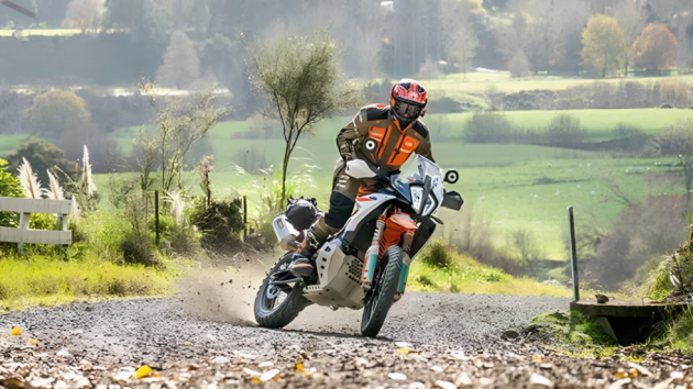 Mitas Enduro Trail+ για κάθε δρόμο και εξερεύνηση στο Wheel City  